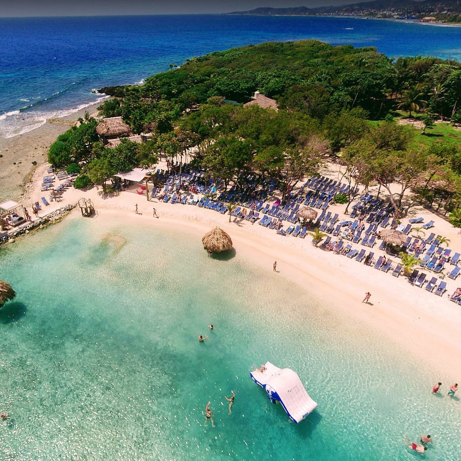 Áreas del Clarion Roatan
